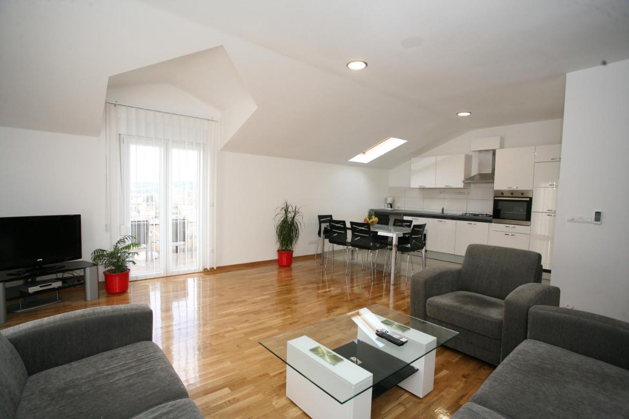 Apartments Little Paradise Трогір Екстер'єр фото