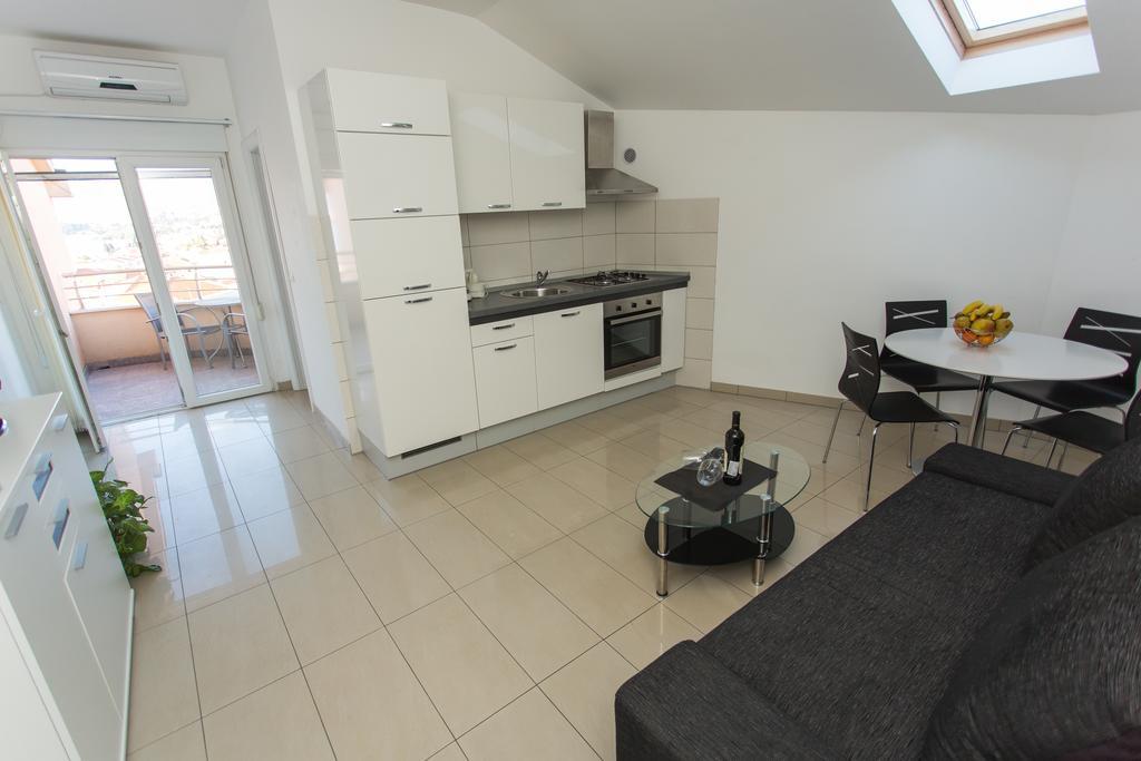 Apartments Little Paradise Трогір Номер фото