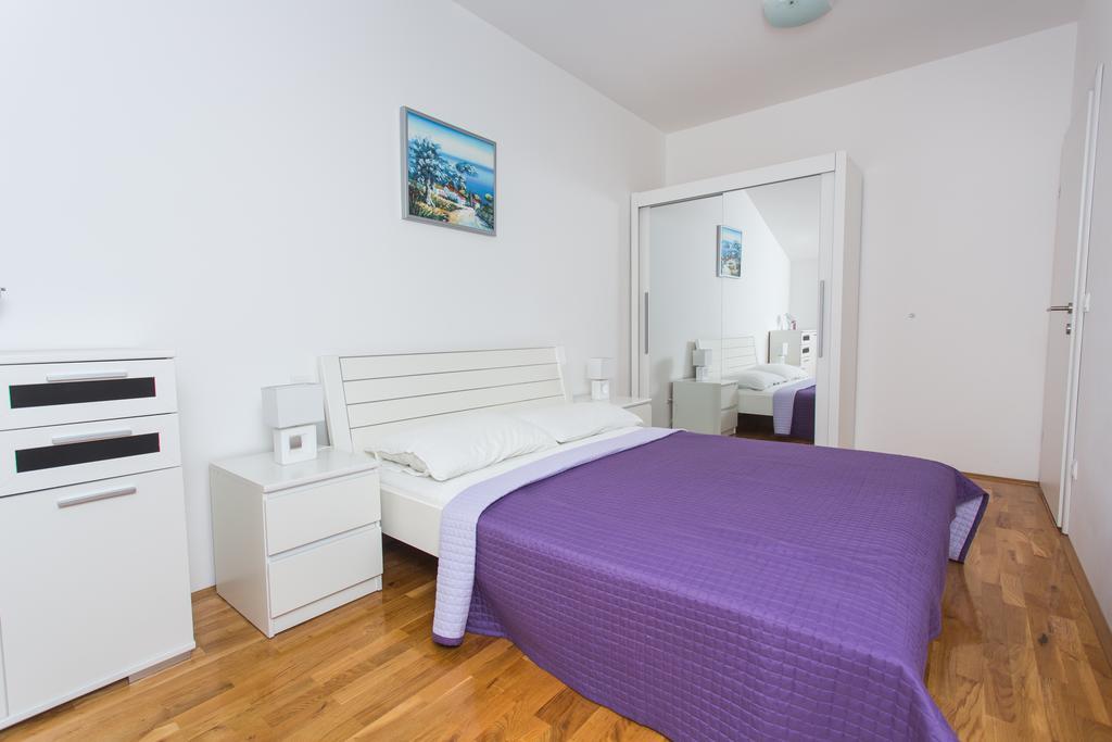 Apartments Little Paradise Трогір Номер фото